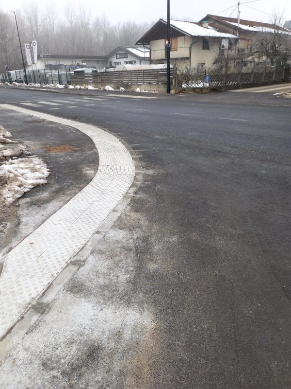 Taktilne oznake na Cesti dveh cesarjev
