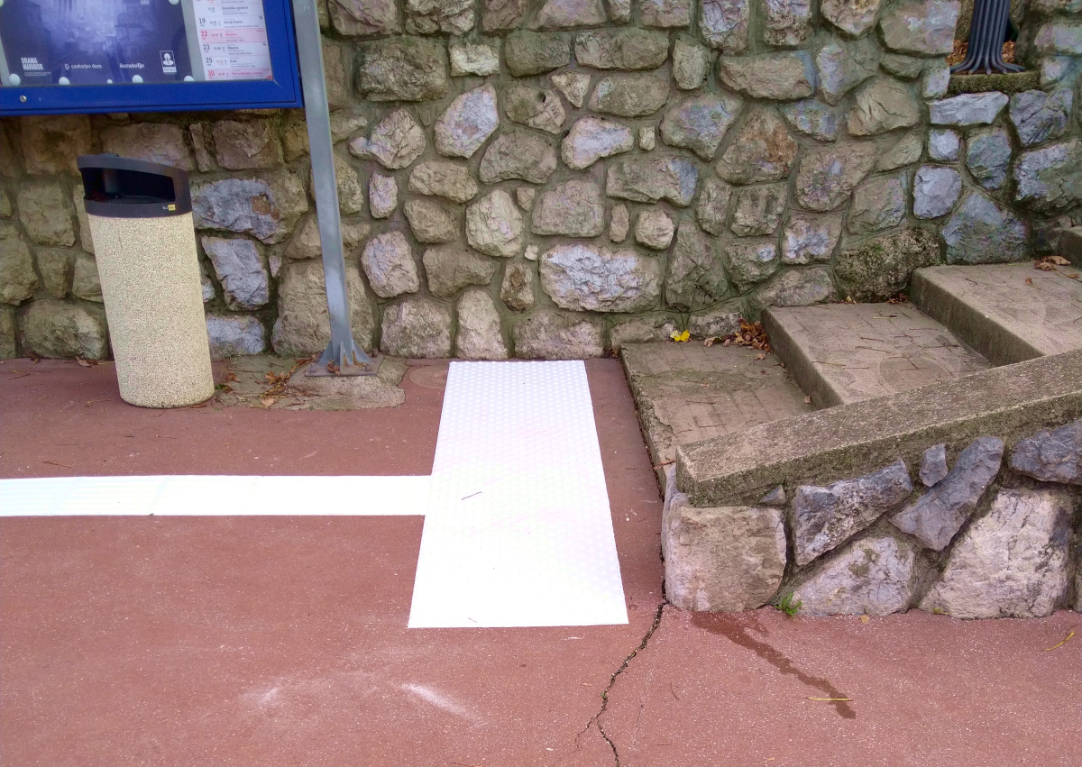 Taktilne oznake v Novi Gorici