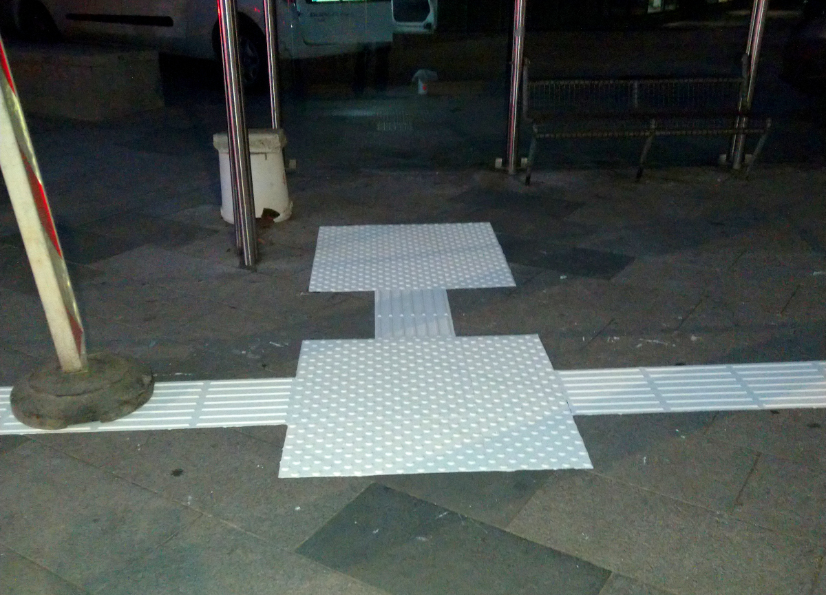 Taktilne oznake v Novi Gorici